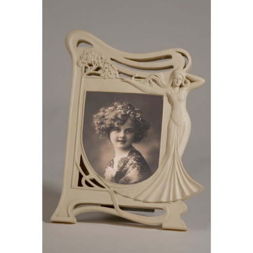 Art Nouveau Cream Clay Paint Photo Frame